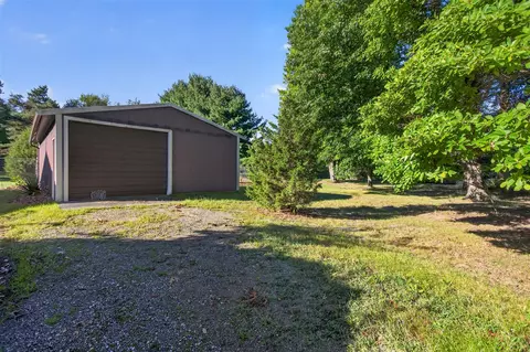 Exterior - 6137 Young, Jackson, MI 49201 photo 5 of 7
