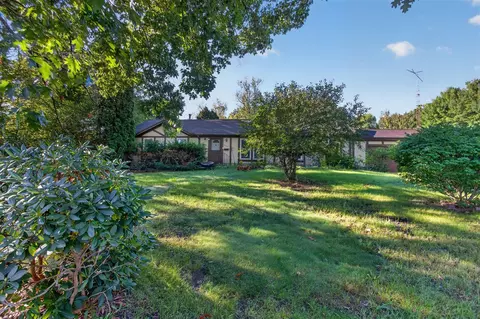 Exterior - 6137 Young, Jackson, MI 49201 photo 1 of 7