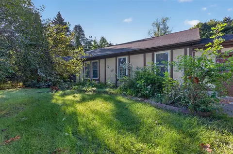 Exterior - 6137 Young, Jackson, MI 49201 photo 3 of 7