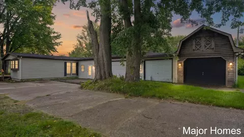 10383 N Cedar, Grand Haven, MI 49417