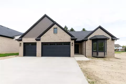 19342 Newburgh, Livonia, MI 48152
