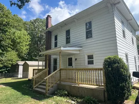 Exterior - 89 E Post, Newaygo, MI 49337 photo 3 of 7