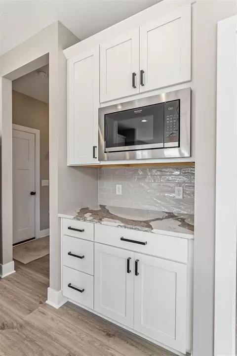 Kitchen - 2975 Colfax, Douglas, MI 49406 photo 4 of 4
