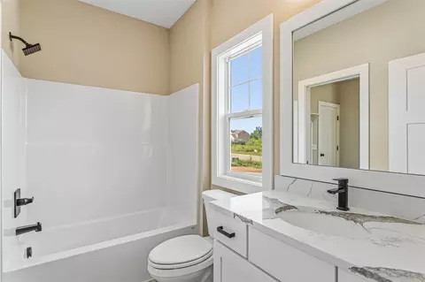 Bath - 2975 Colfax, Douglas, MI 49406 photo 3 of 5