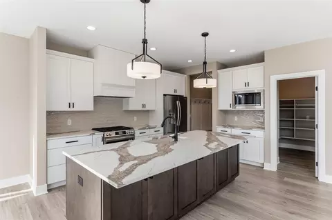 Kitchen - 2975 Colfax, Douglas, MI 49406 photo 1 of 4