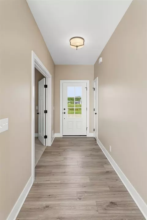 Entry Way - 2975 Colfax, Douglas, MI 49406 photo 1 of 3