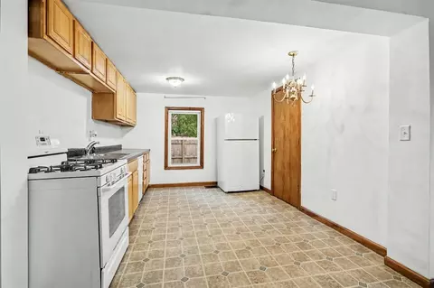 Kitchen - 407 S Eagle, Marshall, MI 49068 photo 1 of 2