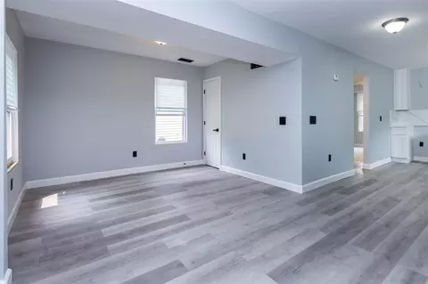 Living - 22714 Heussner, Warren, MI 48089 photo 1 of 2