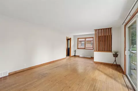 Living - 615 Fall, Spring Lake, MI 49456 photo 2 of 3