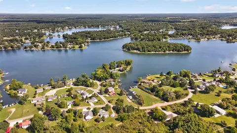 View/Area - 10725 Arrowhead, Jerome, MI 49249 photo 12 of 15