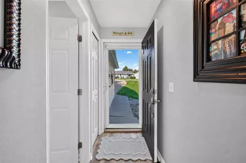 Entry Way - 10725 Arrowhead, Jerome, MI 49249 photo 1 of 4