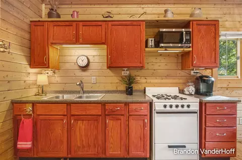 Kitchen - 3661 E Gustafson, White Cloud, MI 49349 photo 2 of 2