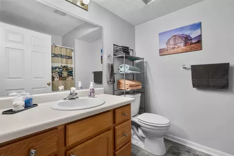 Bath - 344 Westbrook, Marshall, MI 49068 photo 2 of 2