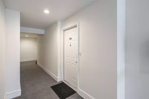 Entry Way - 344 Westbrook, Marshall, MI 49068 photo 2 of 2
