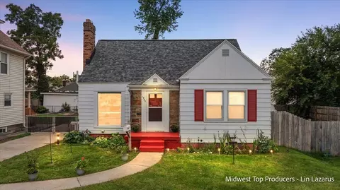 1945 Delwood, Wyoming, MI 49509