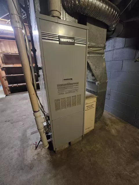 Other - 737 Royal, Jackson, MI 49202 photo 13 of 13