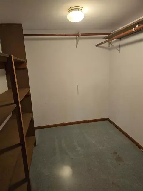 Other - 737 Royal, Jackson, MI 49202 photo 9 of 13