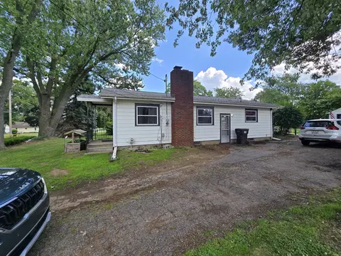 Other - 737 Royal, Jackson, MI 49202 photo 4 of 13