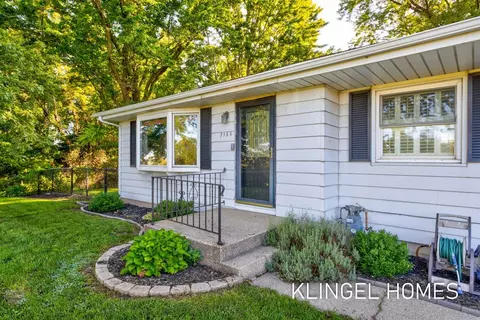 7160 96th, Zeeland, MI 49464