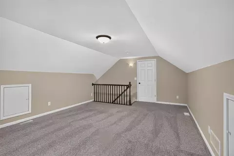 Other - 332 Cherokee, Jackson, MI 49202 photo 5 of 9