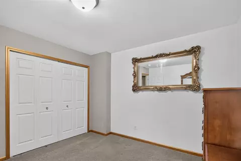 Bedroom - 332 Cherokee, Jackson, MI 49202 photo 8 of 8