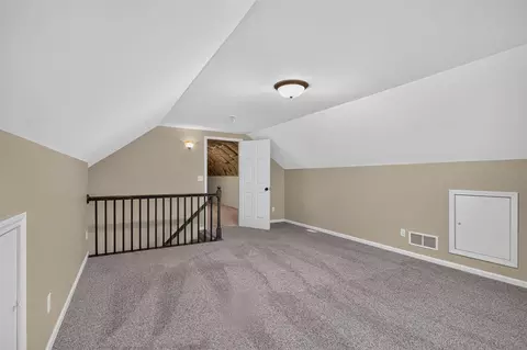 Other - 332 Cherokee, Jackson, MI 49202 photo 6 of 9