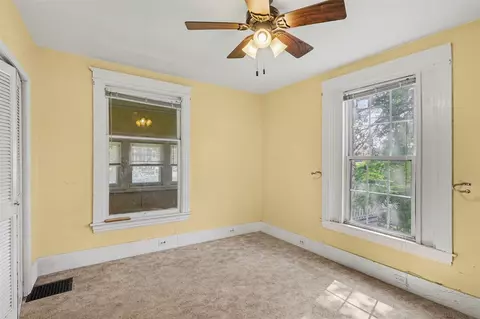 Bedroom - 113 N Gorham, Jackson, MI 49202 photo 1 of 4