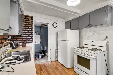 Kitchen - 30925 Beverly, Romulus, MI 48174 photo 1 of 4