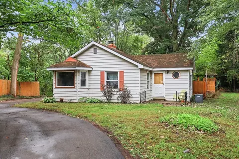 Exterior - 30925 Beverly, Romulus, MI 48174 photo 4 of 8