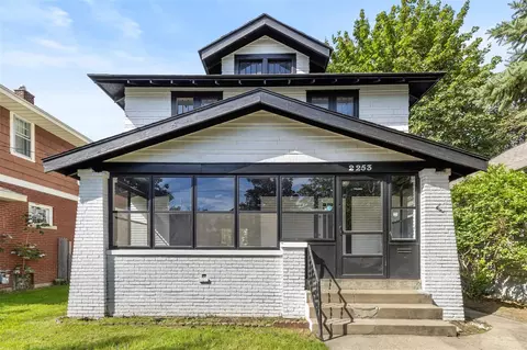 2253 Francis, Grand Rapids, MI 49507