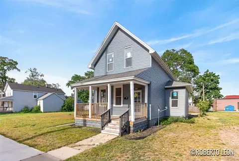 1380 Sanford, Muskegon, MI 49441