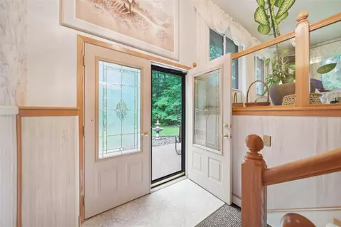 Entry Way - 3860 Wellman, Parma, MI 49269 photo 1 of 8