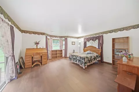 Bedroom - 3860 Wellman, Parma, MI 49269 photo 6 of 7