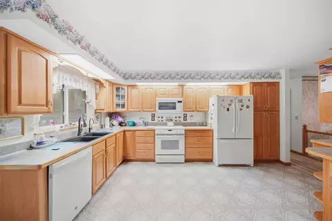 Kitchen - 3860 Wellman, Parma, MI 49269 photo 4 of 4