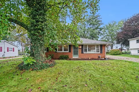 2223 Cumberland, Kalamazoo, MI 49006