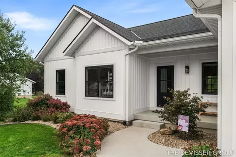 Exterior - 3665 Trestle Brg, Hamilton, MI 49419 photo 6 of 21