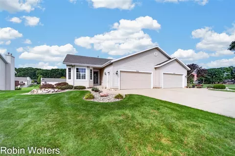 3685 Fairway, Norton Shores, MI 49441