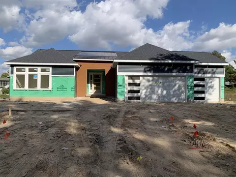 7030 Pinehurst, Rockford, MI 49341