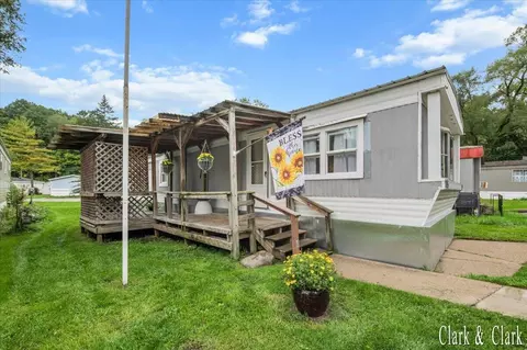 6495 Bodie, Rockford, MI 49341