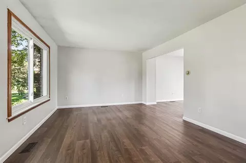 Living - 197 Sheffield, Saline, MI 48176 photo 2 of 3