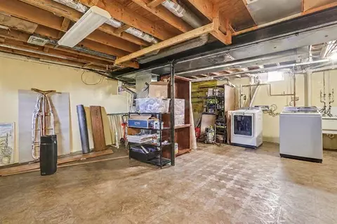 Other - 197 Sheffield, Saline, MI 48176 photo 2 of 2