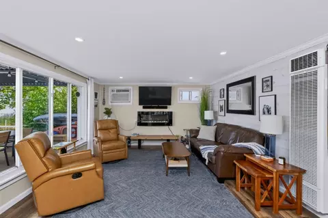 Living - 10062 Walnut, Three Rivers, MI 49093 photo 2 of 3