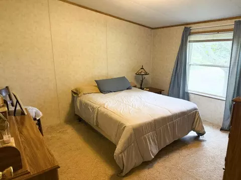 Bedroom - 8738 Edgar, Lakeview, MI 48850 photo 2 of 2