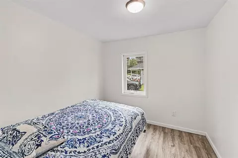 Bedroom - 200 E Porter, Jackson, MI 49202 photo 1 of 2