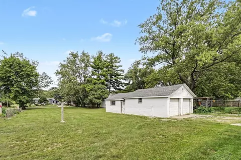 Exterior - 200 E Porter, Jackson, MI 49202 photo 2 of 7