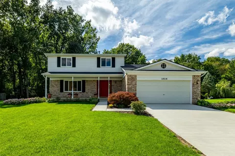 1414 Eastwood, Saline, MI 48176