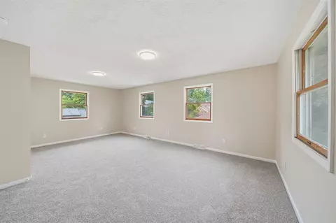 Living - 1512 Joy, Jackson, MI 49203 photo 5 of 5