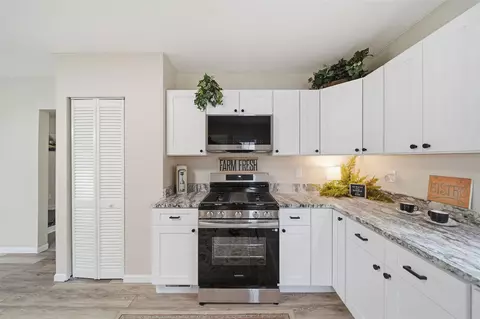 Kitchen - 1512 Joy, Jackson, MI 49203 photo 3 of 3