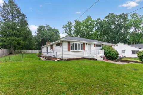 Exterior - 2921 Overhill, Jackson, MI 49203 photo 14 of 14