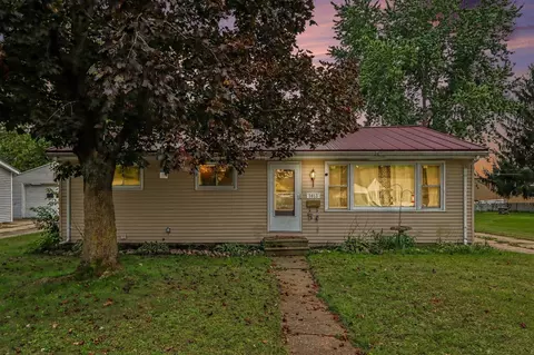 1613 Griffith, Sturgis, MI 49091